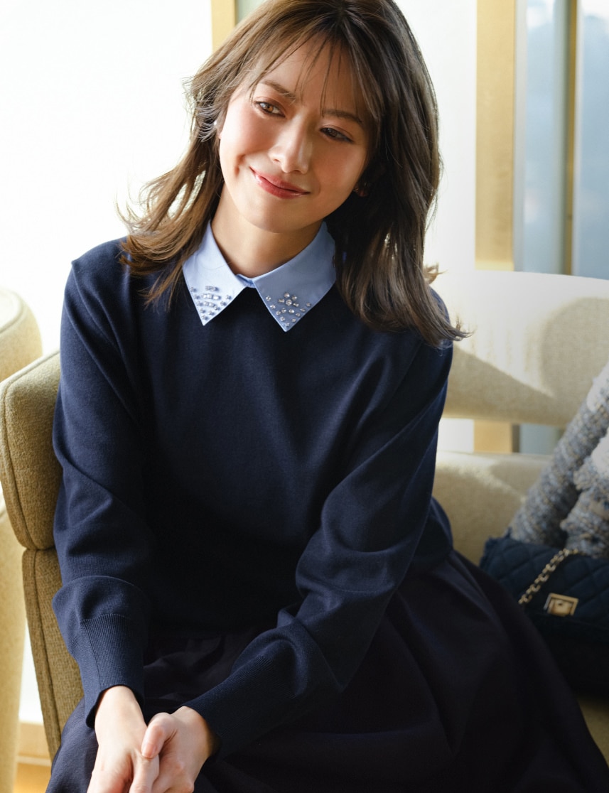 23区】襟デザインニット～顔周りに華やかなニュアンスを