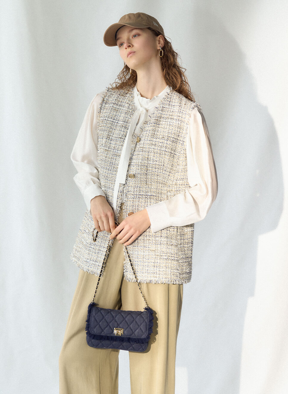 LOOK 07