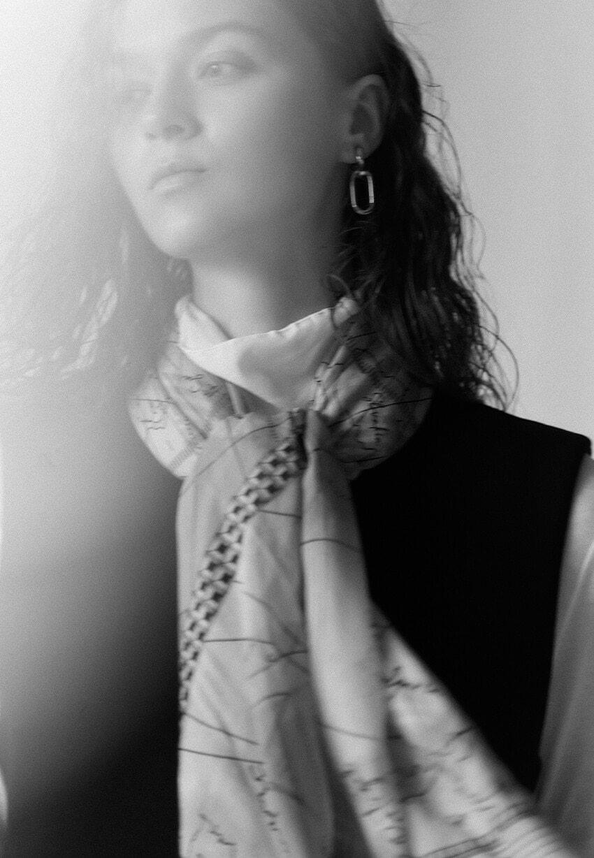 LOOK 09