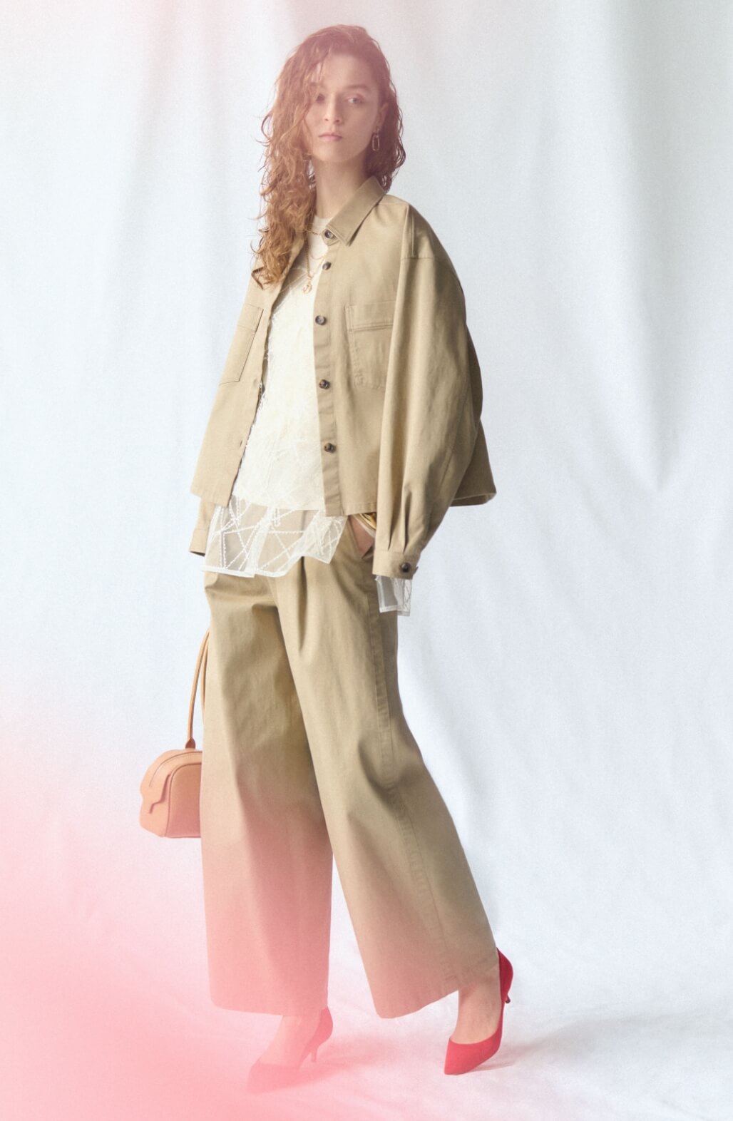 LOOK 03