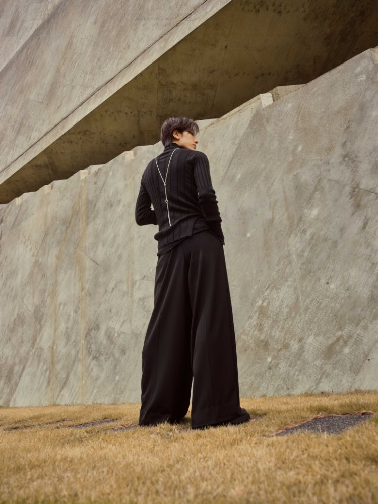 GALLERY VOL.1 LOOK