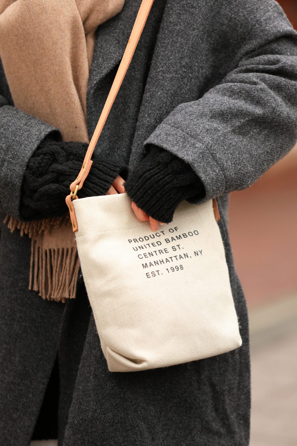 “UB BASIC BAG”のショルダーバッグ