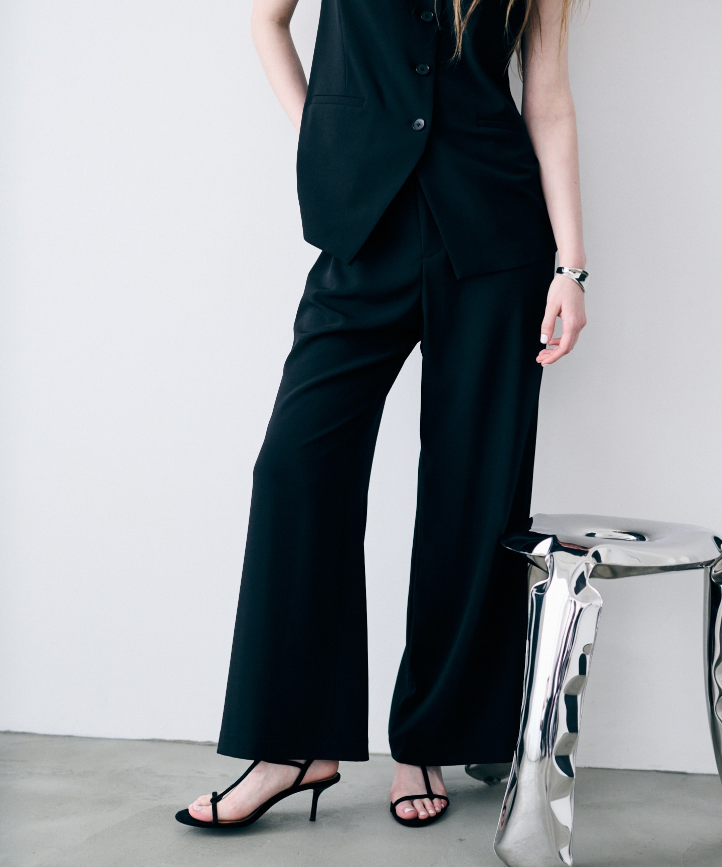 FLARE PANTS