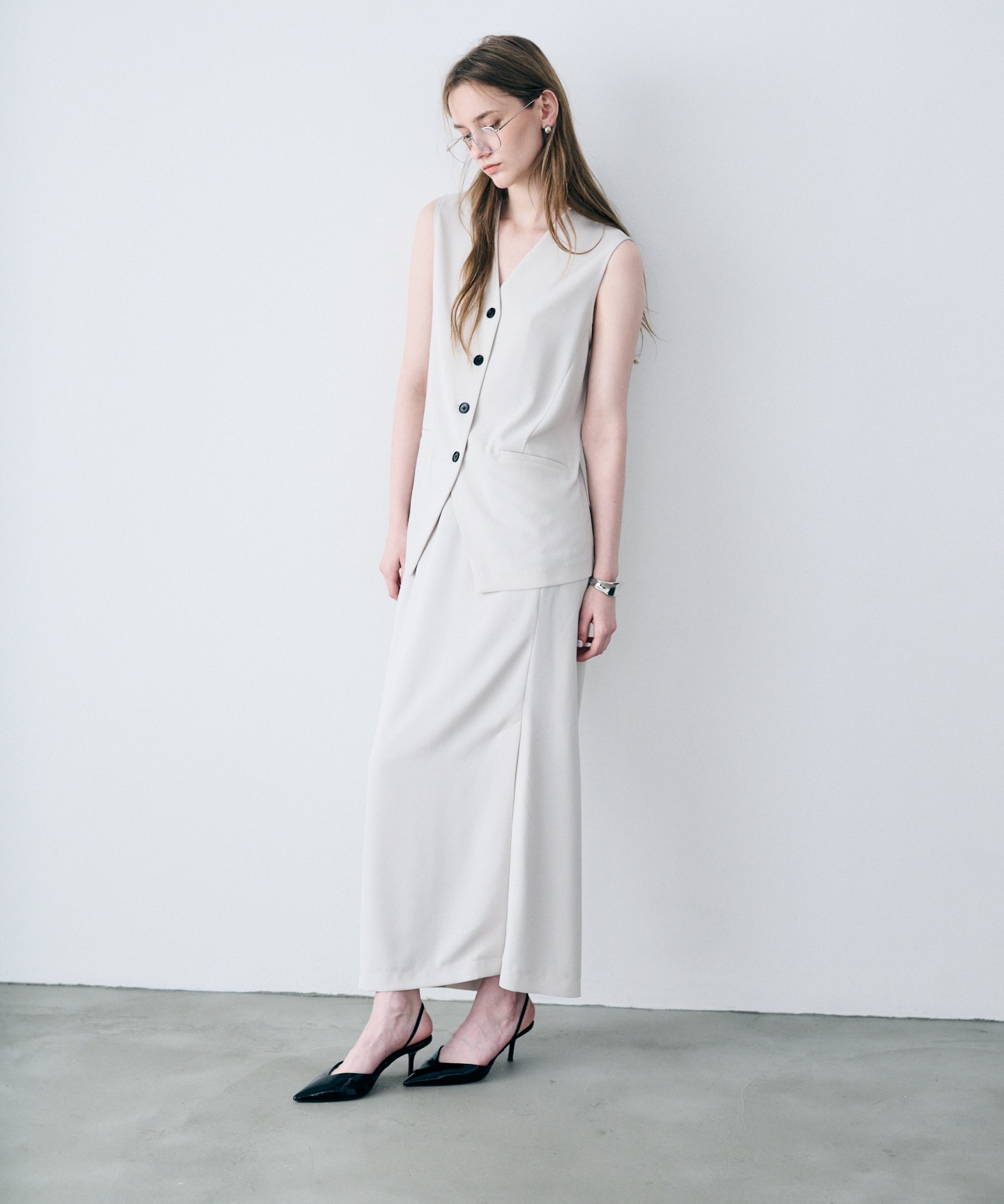 I-LINE SKIRT