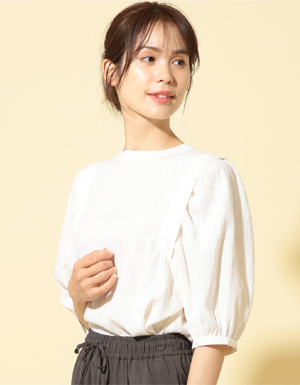 タックギャザーブラウス