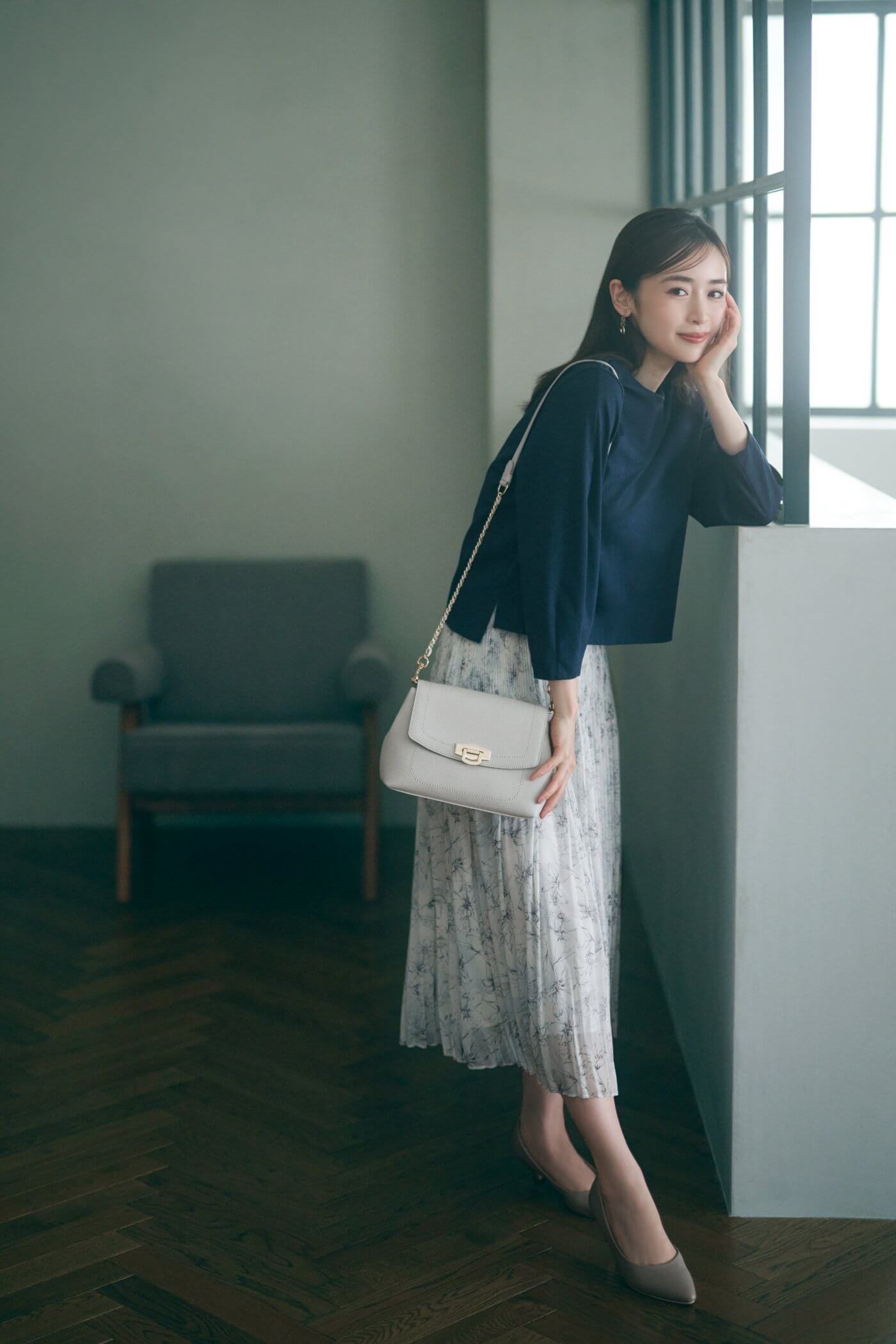 any SiS】泉里香さんの着こなしでお届け♡「大人のワンピ＆セット