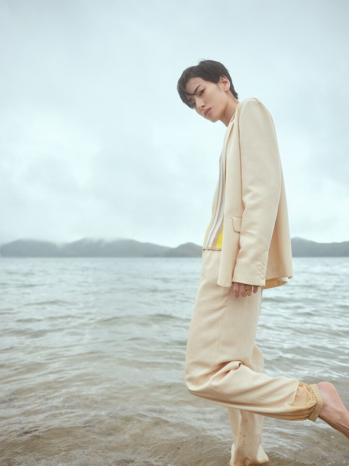 JOSEPH HIGH SUMMER 23 Look 9