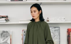 ブラックで「シンプルモード」