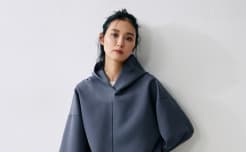 ブラックで「シンプルモード」