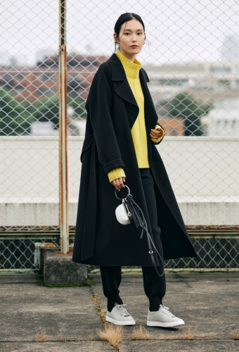 ブラックで「シンプルモード」