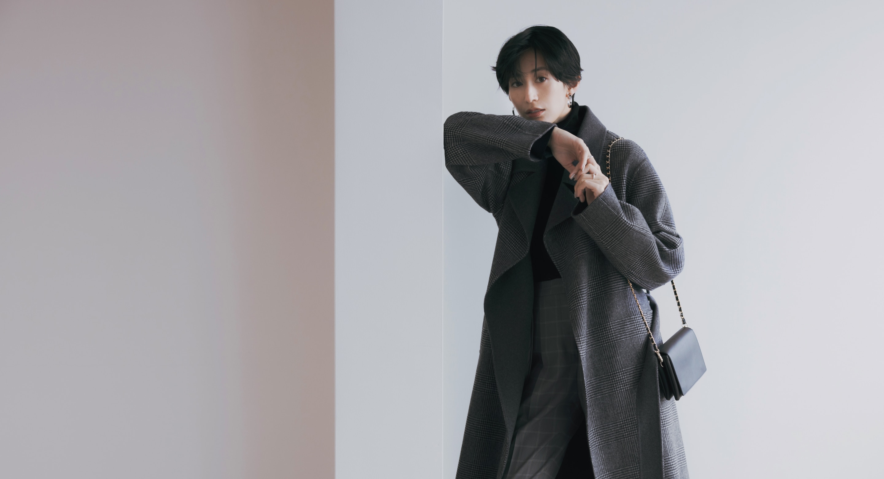 夏のオシャレ悩みに答える MUST BUY “essential TOPS”