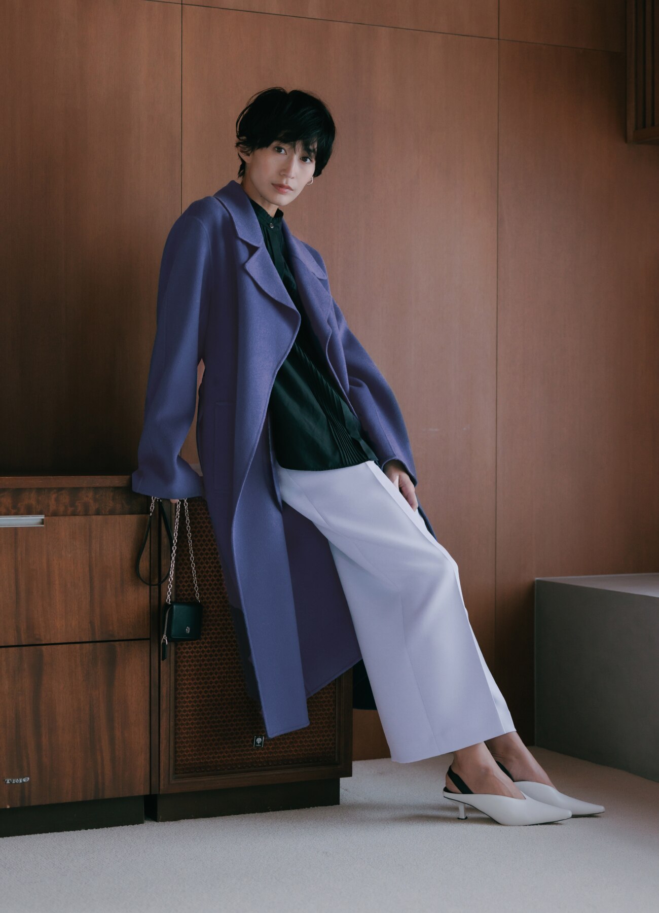 ベーシックに高揚感をもたらすアクセサリーバッグの妙