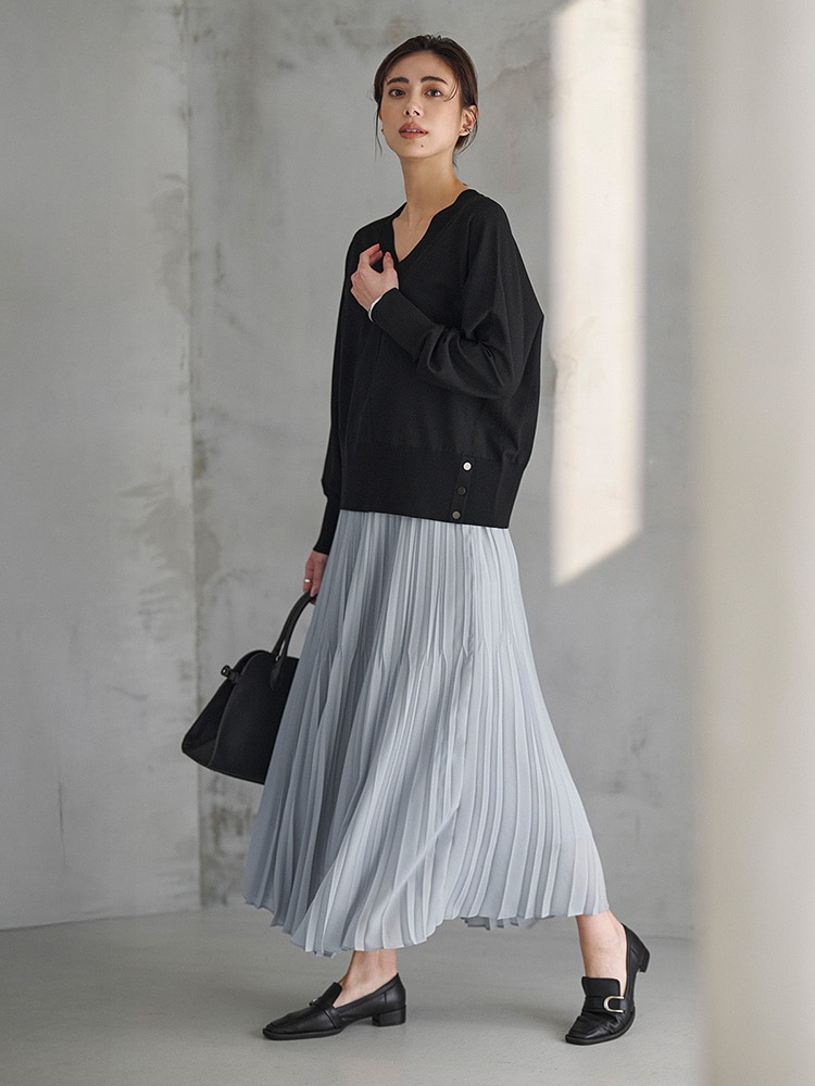 V Neck Knit 着用イメージ 別カット