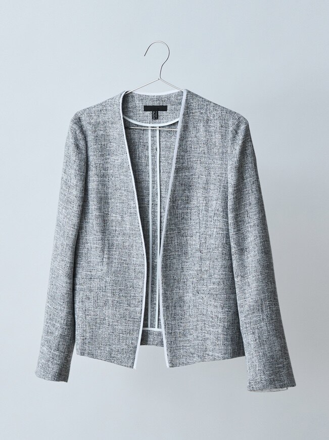 シーンレスで活躍して、高見えする 「ツイードジャケット」着まわしコーデ