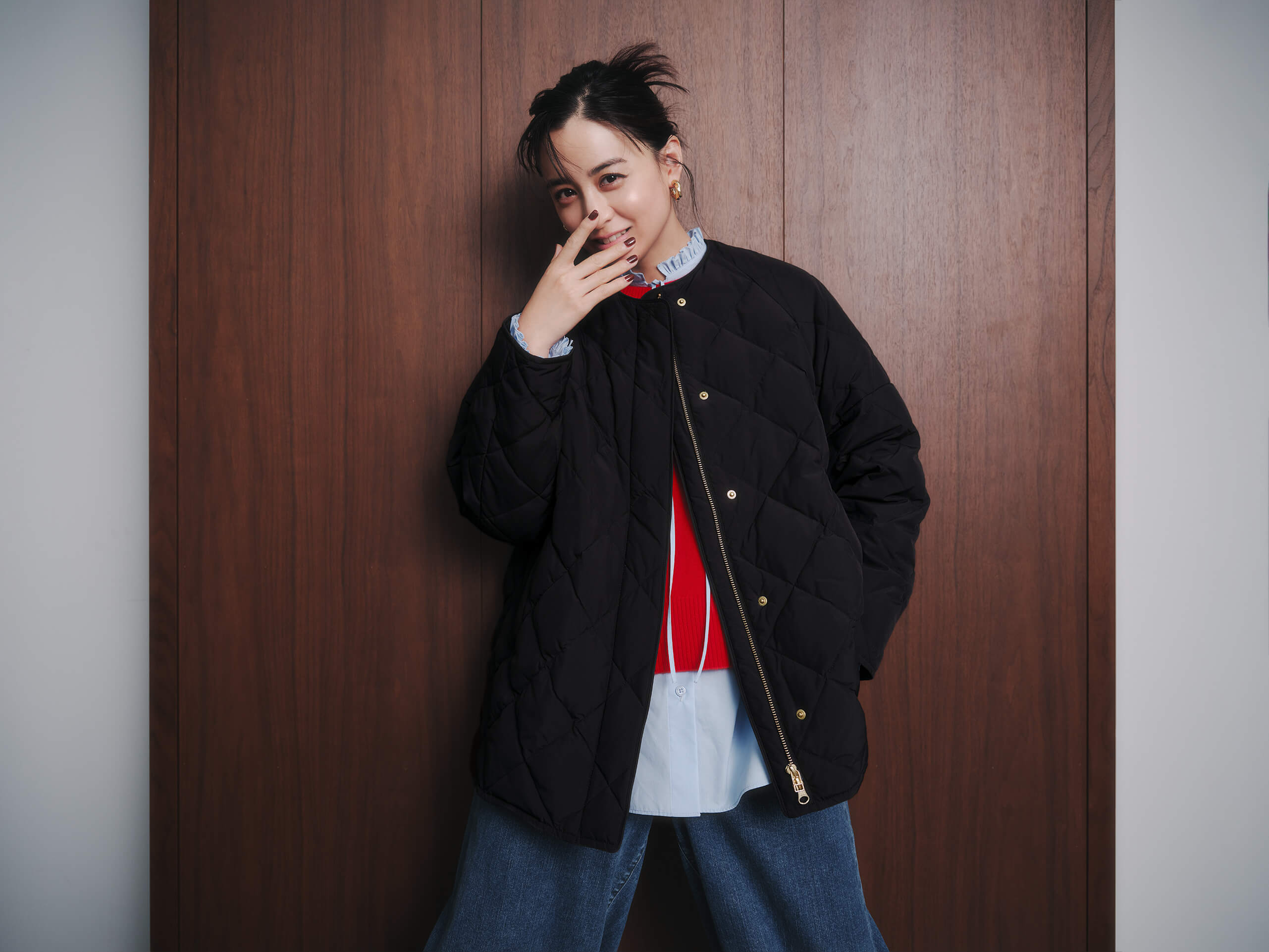 山本美月が着こなす「UNFILOのTAIONコラボダウン4選」