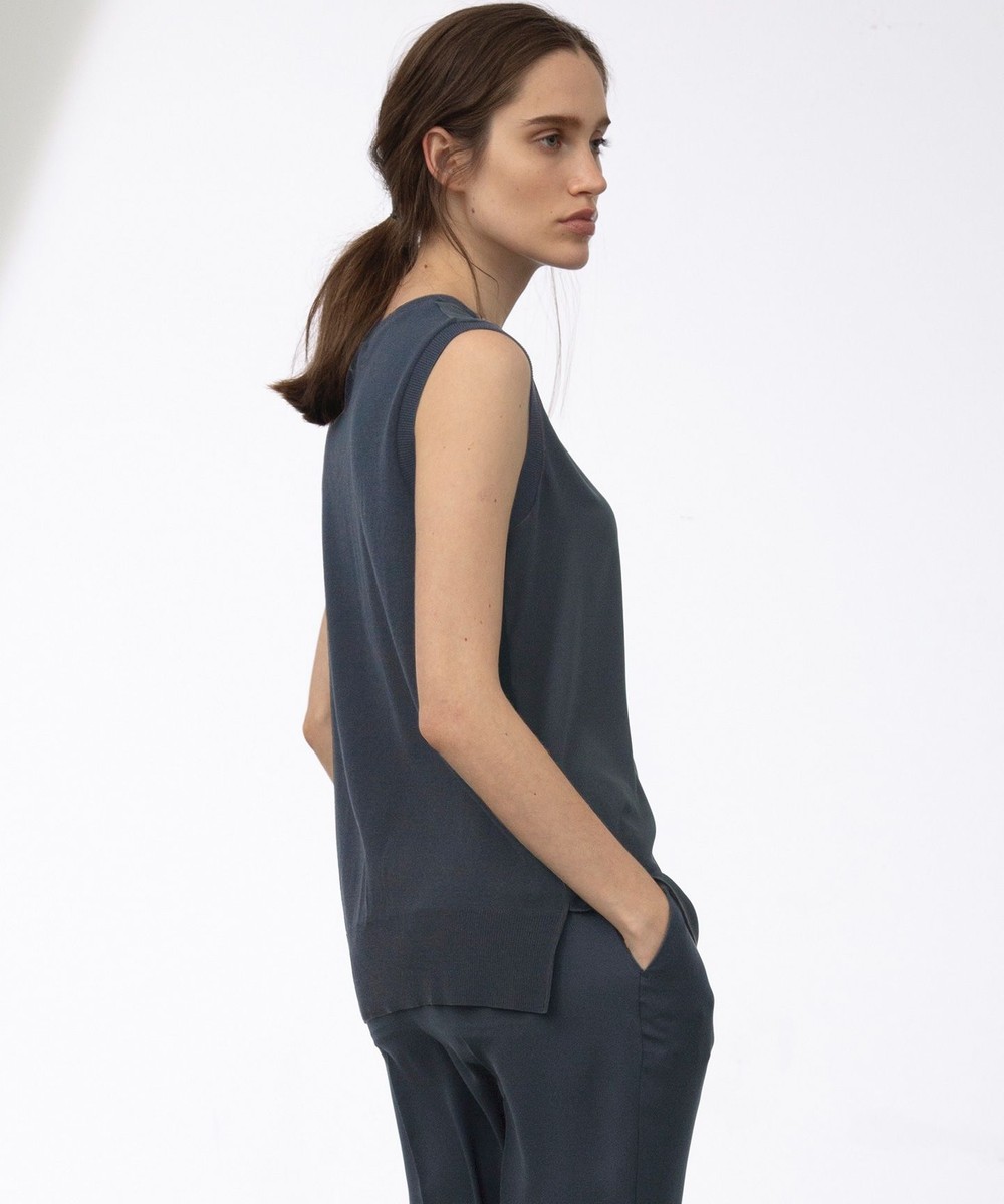 【オンワード】 ICB L>トップス 【浅見れいなさん着用】Fluid Back Satin ブラウス ベージュ L レディース 【送料無料】