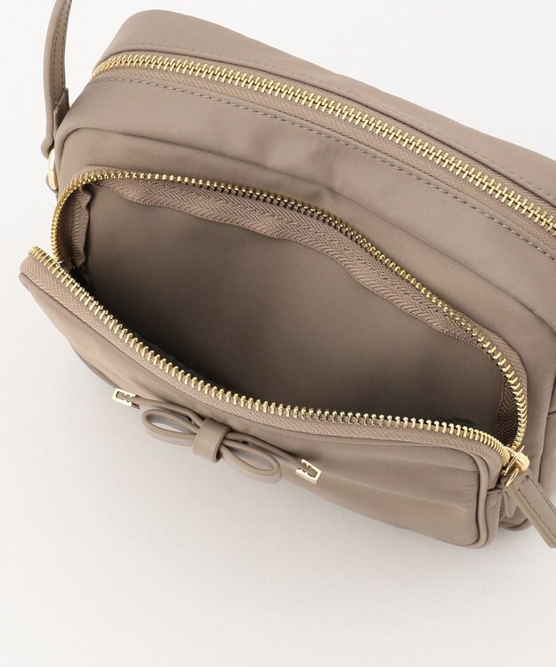 TOCCA CARRE NYLON BAG ショルダーバッグ ベージュ系