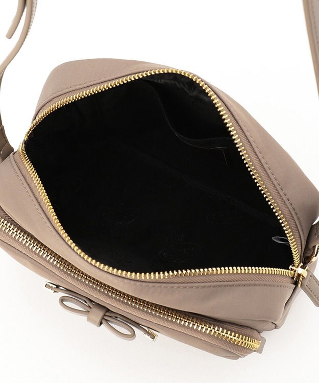 TOCCA CARRE NYLON BAG ショルダーバッグ ベージュ系