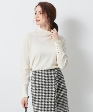 ウーステッドウールタートルネック ニット