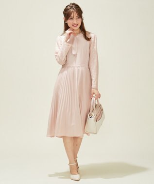 洗える フェイクパールボウタイプリーツ ワンピース Feroux ファッション通販 公式通販 オンワード クローゼット 洗える フェイクパールボウタイプリーツ ワンピース Feroux ファッション通販 公式通販 オンワード クローゼット
