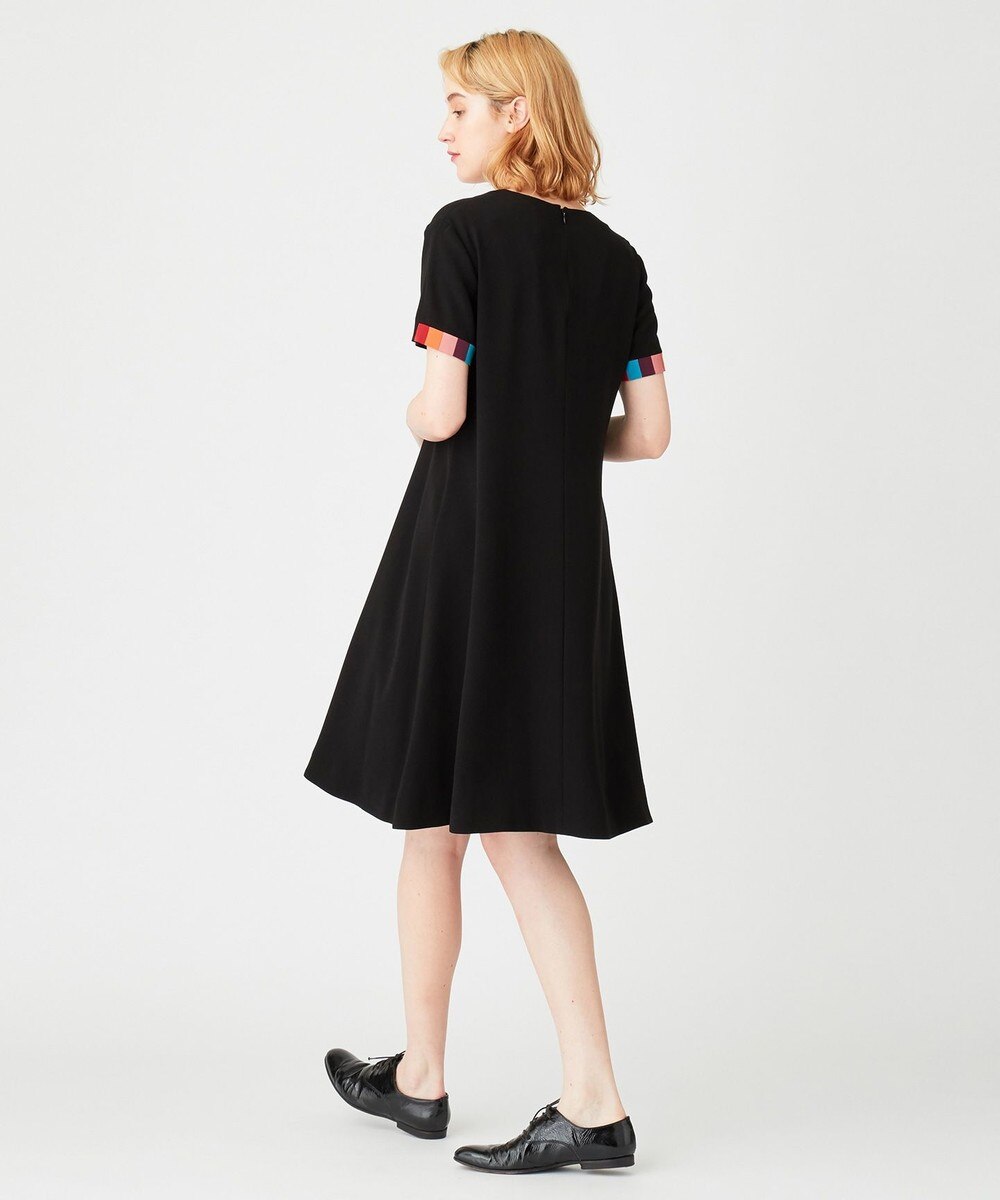 【オンワード】 Paul Smith>ワンピース 【洗える!】バックサテン Vネックワンピース ブラック 40 レディース 【送料無料】