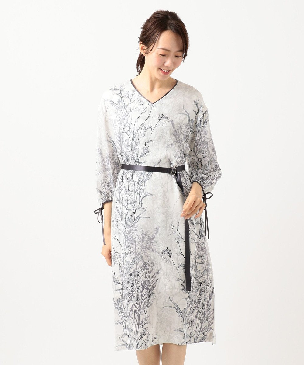 Class Lounge Secret Flower ワンピース 自由区 ファッション通販 公式通販 オンワード クローゼット Class Lounge Secret Flower ワンピース 自由区 ファッション通販 公式通販 オンワード クローゼット