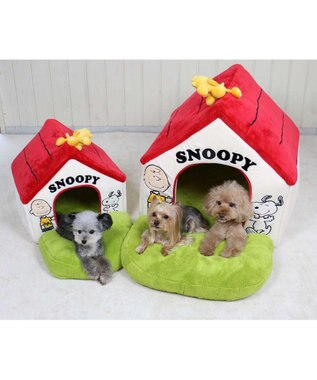 犬用品 ペットグッズ ハウス ベッド ペットパラダイス ペット ベッド スヌーピー お庭付き赤い屋根のハウス 大 猫 小型犬 介護 ふわふわ 通年 夏 秋 冬 クッション ソファ カドラー おしゃれ 室内 ドーム キャラクター Pet Paradise ファッション通販 公式通販