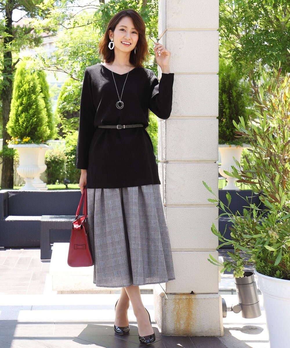 洗える ソフトな風合いが魅力のベーシックvネックニットチュニック Tiaclasseファッション通販 公式通販 オンワード クローゼット