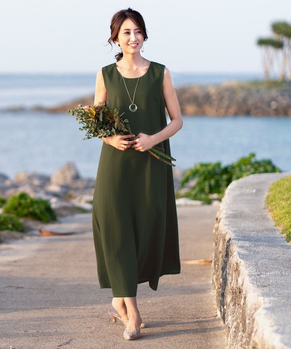 【洗える】シンプルなAラインマキシ丈ワンピース