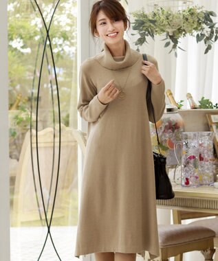 洗える 着こなしの幅が広がる aラインタートルニットワンピース グレージュ 9