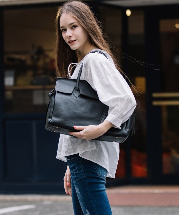 UNBILLION 【テレビ ドラマ着用アイテム】perche 姫路オイルレザーフラップ付きトートバッグ ブラック