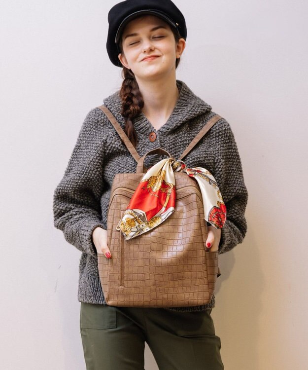 UNBILLION 【テレビ ドラマ着用アイテム】cachecache スカーフ付きファスナーリュック クロコオーク