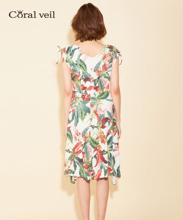 San-ai Resort（三愛水着楽園） 【SALE】【Coral veil】Lily Garden ショルダードレス3点セット水着 9号/11号 ホワイト