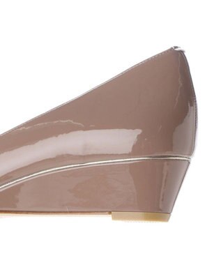 MODE ET JACOMO <MODE ET JACOMO>【全天候対応】ポインテッドウェッジソールレインパンプス ベージュエナメル