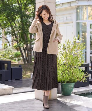 色々なアイテムとコーデしやすいダブルフェイスショートコート Tiaclasse ファッション通販 公式通販 オンワード クローゼット