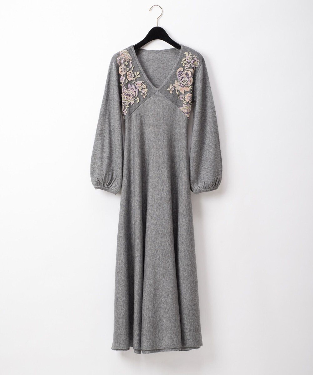 フラワー刺繍ニットワンピース ブラック 36