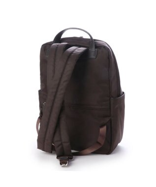 Y'SACCS NEWナイロン×レザーコンビシリーズ　前ポケットリュックサック チョコ