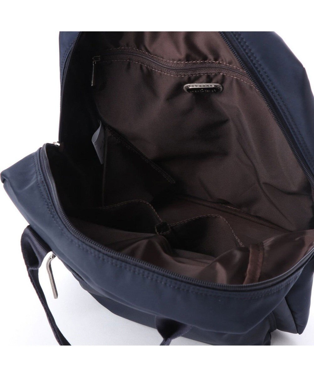LA BAGAGERIE 10ポケット持ち手付きリュック 