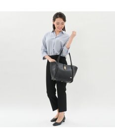 LA BAGAGERIE ひねり金具レザートート Mサイズ