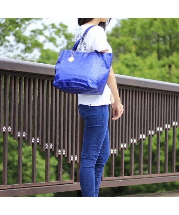 Regalo Felice 【ドラマ・映画使用商品 / A4サイズ収納可】トート / REGALO BL(ブルー)