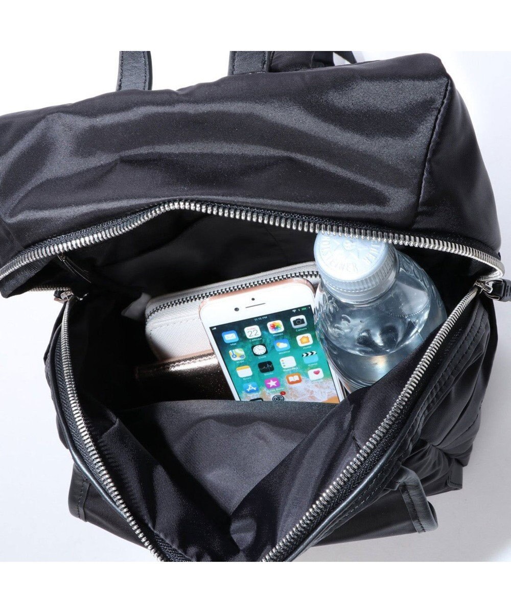 Y'SACCS ナイロン×カウレザー　リュックサック　Sサイズ 