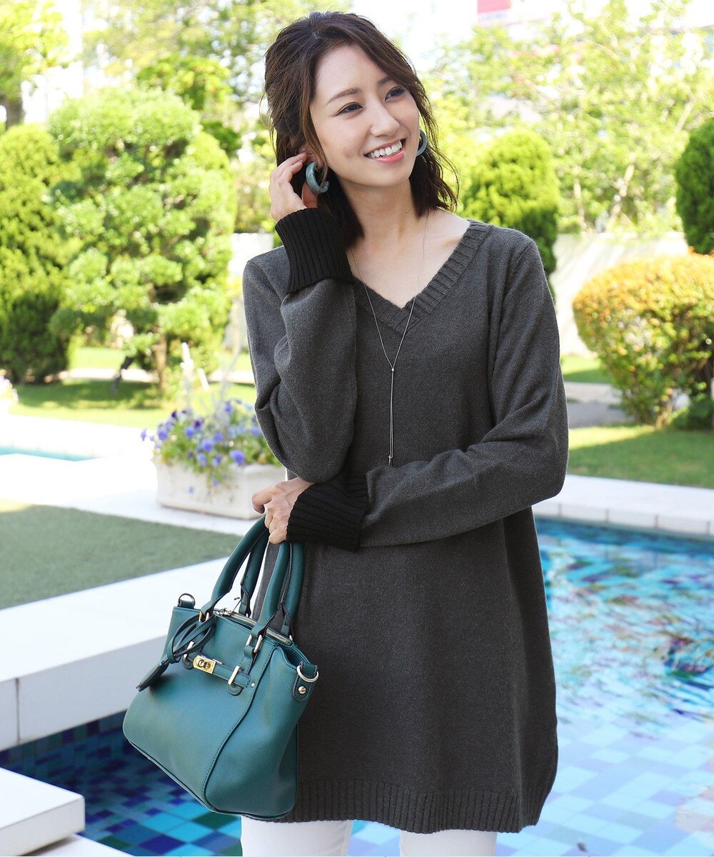 【オンワード】 Tiaclasse>ワンピース 【洗える】もっちり素材のVネックリブニットチュニック チャコールグレー L レディース 【送料無料】