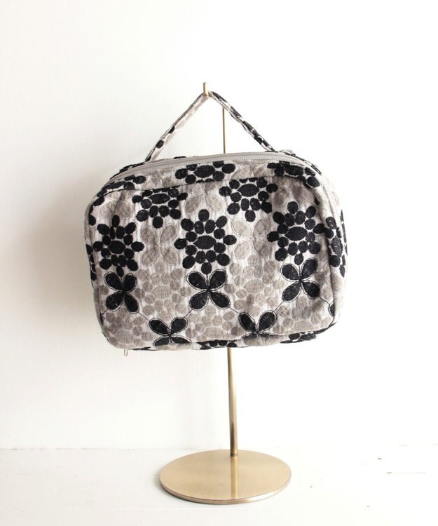 AND WOOL 花タイル ポーチ グレー