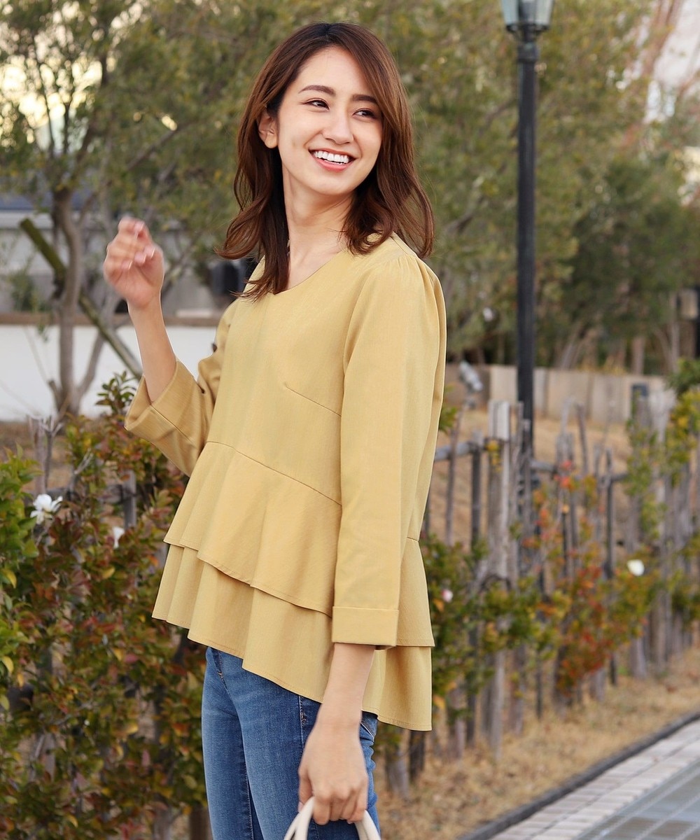 【洗える】スタイルカバーも叶うフレアヘムブラウス