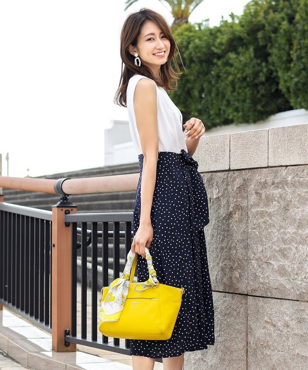 洗える 大人上品なモノトーンプリントコンビワンピース Tiaclasseファッション通販 公式通販 オンワード クローゼット