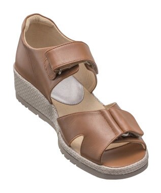 ASICS WALKING ペダラウォーキングシューズ 2E ヒール高4.0cm ブラウン系