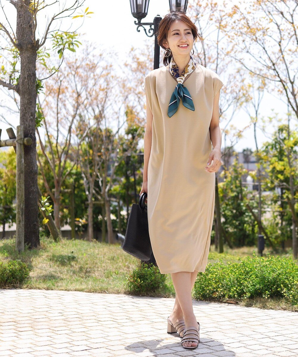 【洗える】大人上品な肩タックポンチワンピース