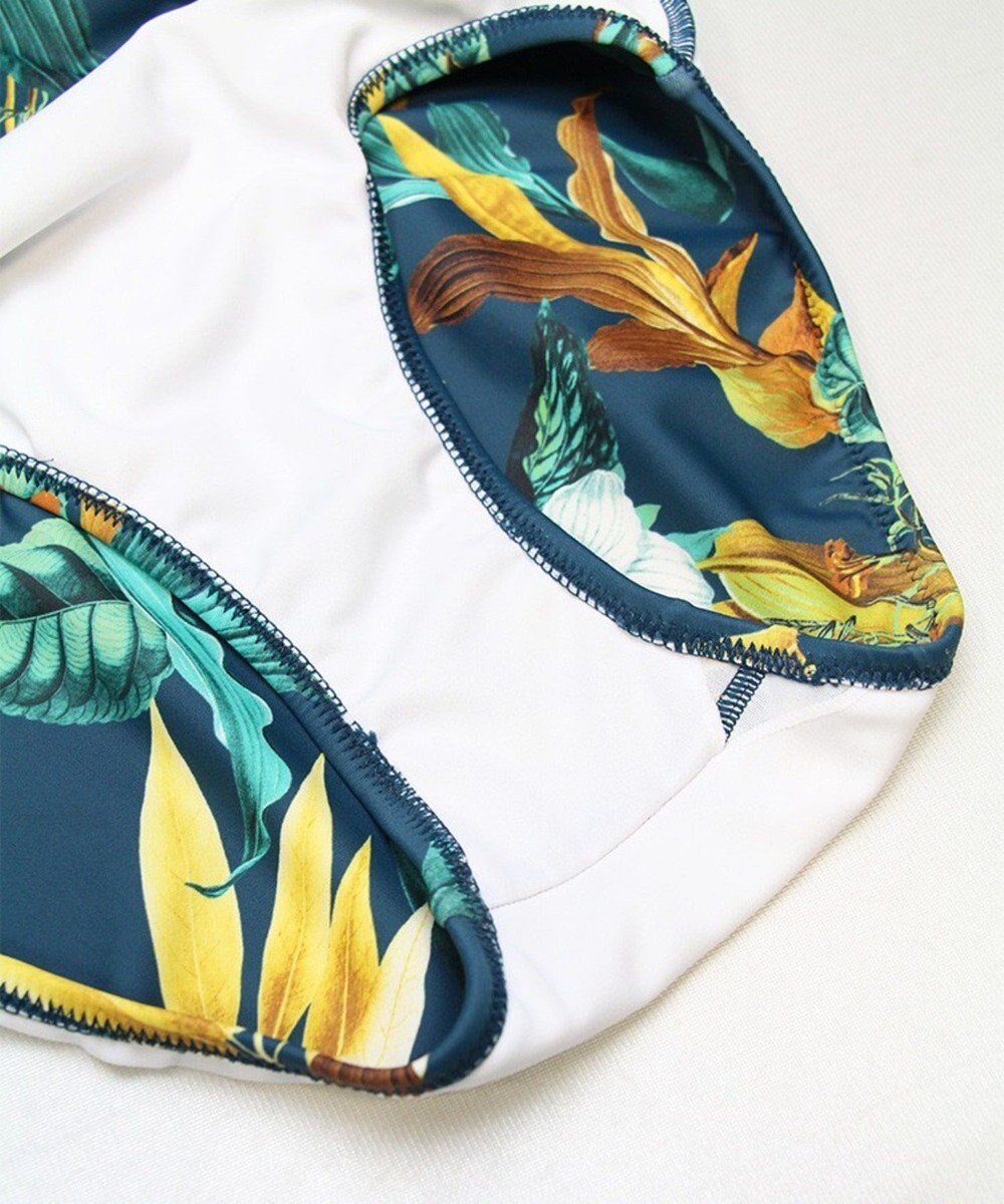 San-ai Resort（三愛水着楽園） 【SALE】【Coral veil】Lily Garden　ノンワイヤーダブルアップ ビキニ M1/M2/L1 