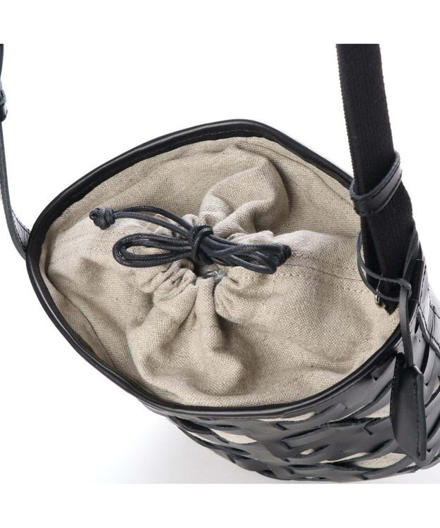 Y'SACCS レザー×リネン　メッシュデザインショルダー ブラック