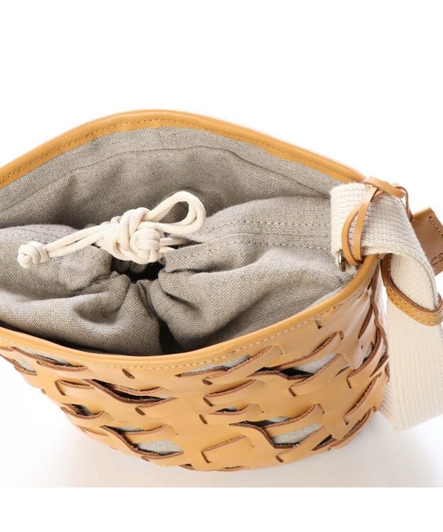 Y'SACCS レザー×リネン　メッシュデザインショルダー ナチュラル